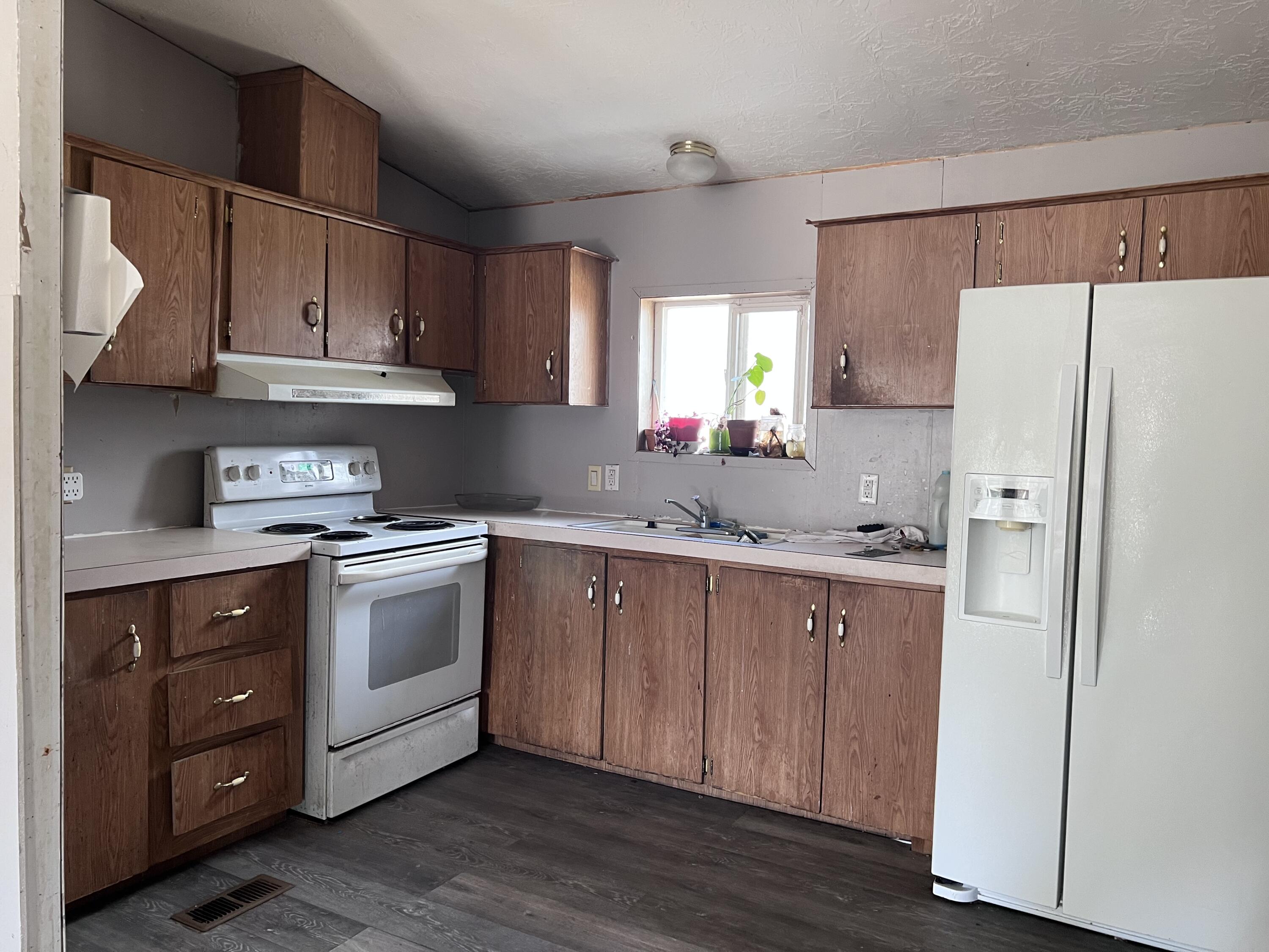 Round Lake Estates - Residential