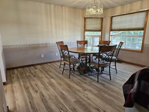 Tiny photo for 3919 Monrovia Way, Klamath Falls, OR 97603 (MLS # 220210972)