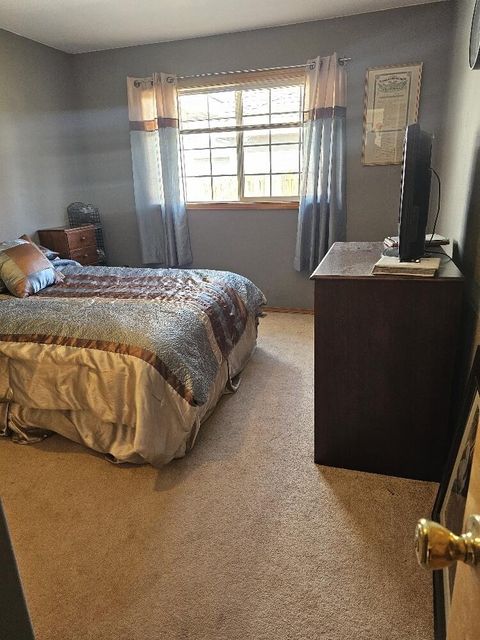 Tiny photo for 3919 Monrovia Way, Klamath Falls, OR 97603 (MLS # 220210972)