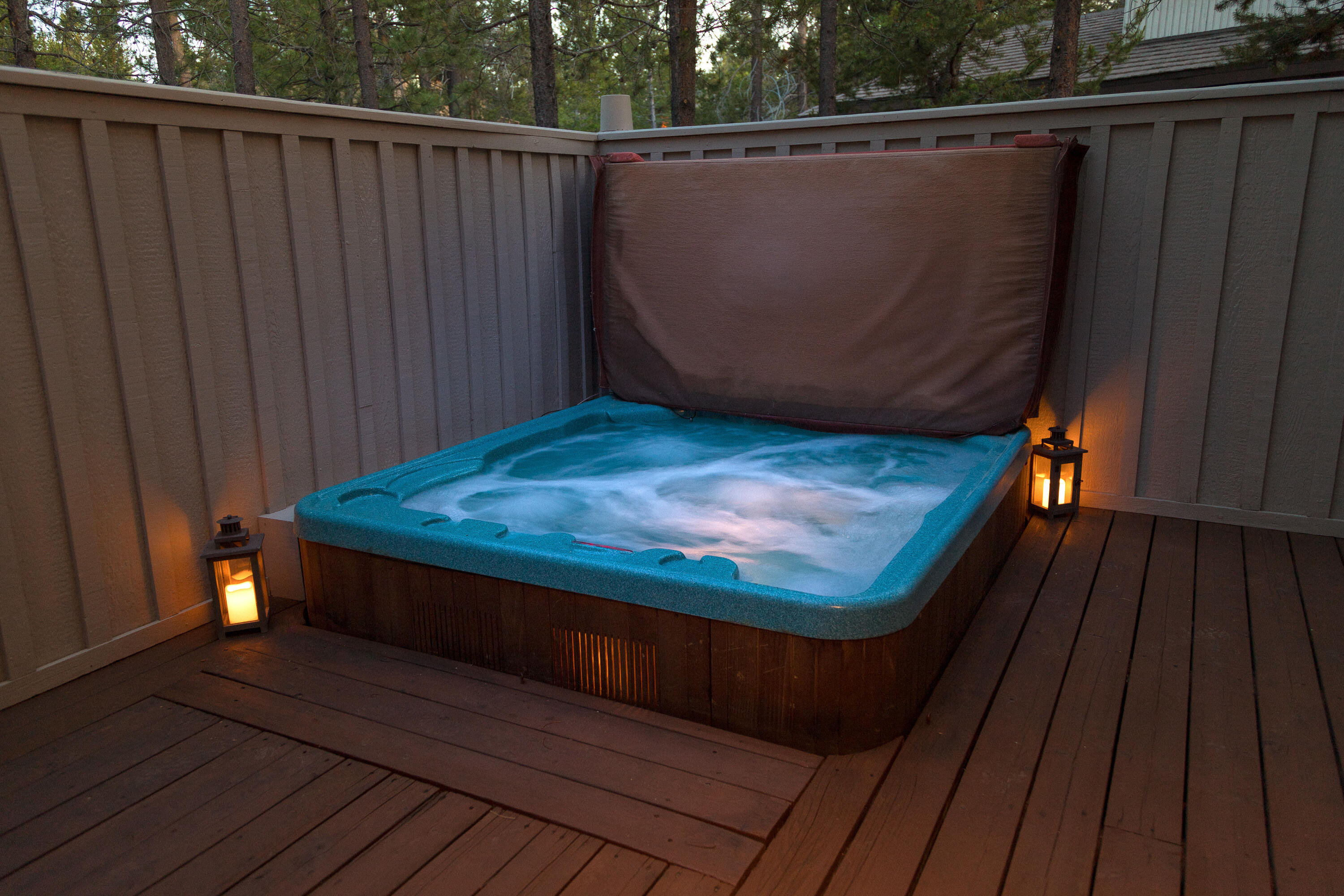 Fairway Crest Village - Residential