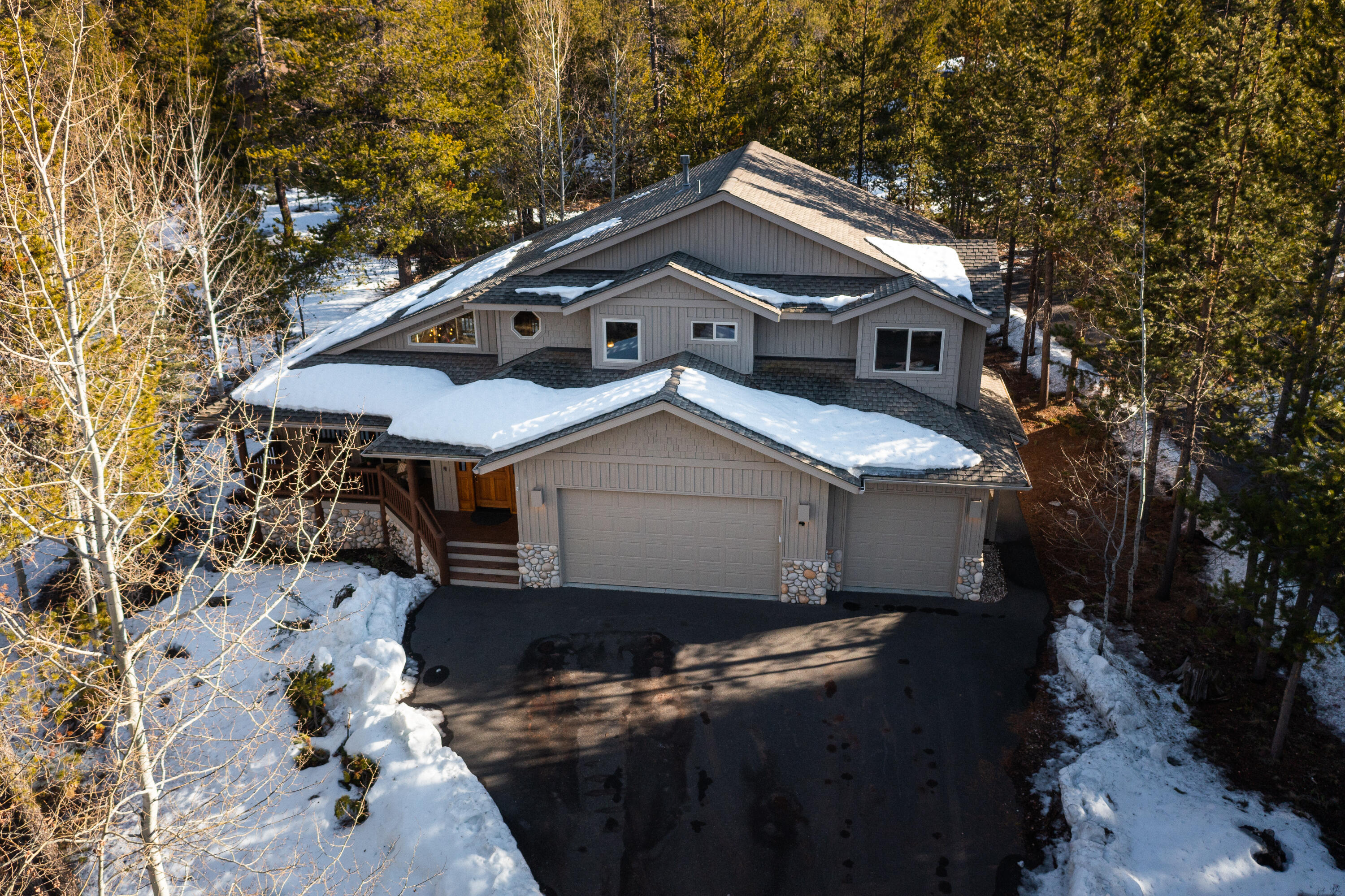 Fairway Crest Village - Residential