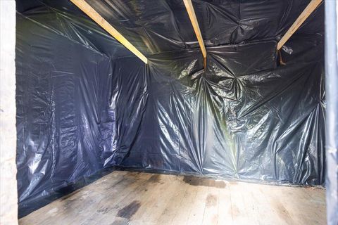 Tiny photo for 5201 Lake Shore Drive, Selma, OR 97538 (MLS # 220212398)