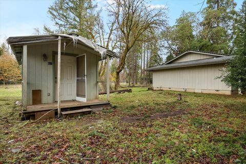 Tiny photo for 5201 Lake Shore Drive, Selma, OR 97538 (MLS # 220212398)