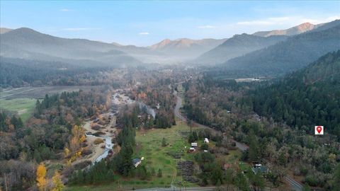 Tiny photo for 5201 Lake Shore Drive, Selma, OR 97538 (MLS # 220212398)