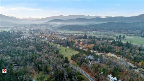 Tiny photo for 5201 Lake Shore Drive, Selma, OR 97538 (MLS # 220212398)