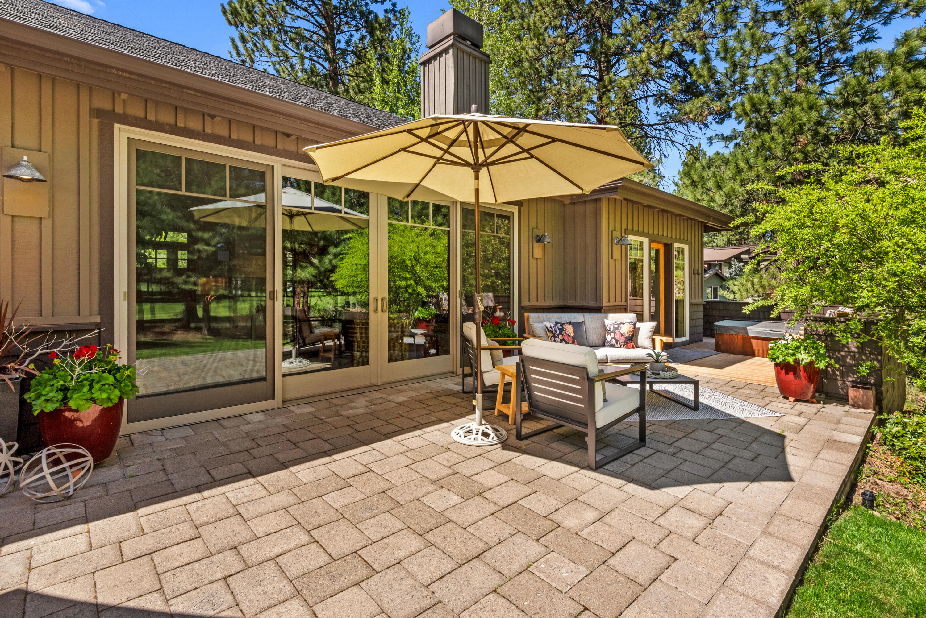 7th Mtn Golf Village - Residential