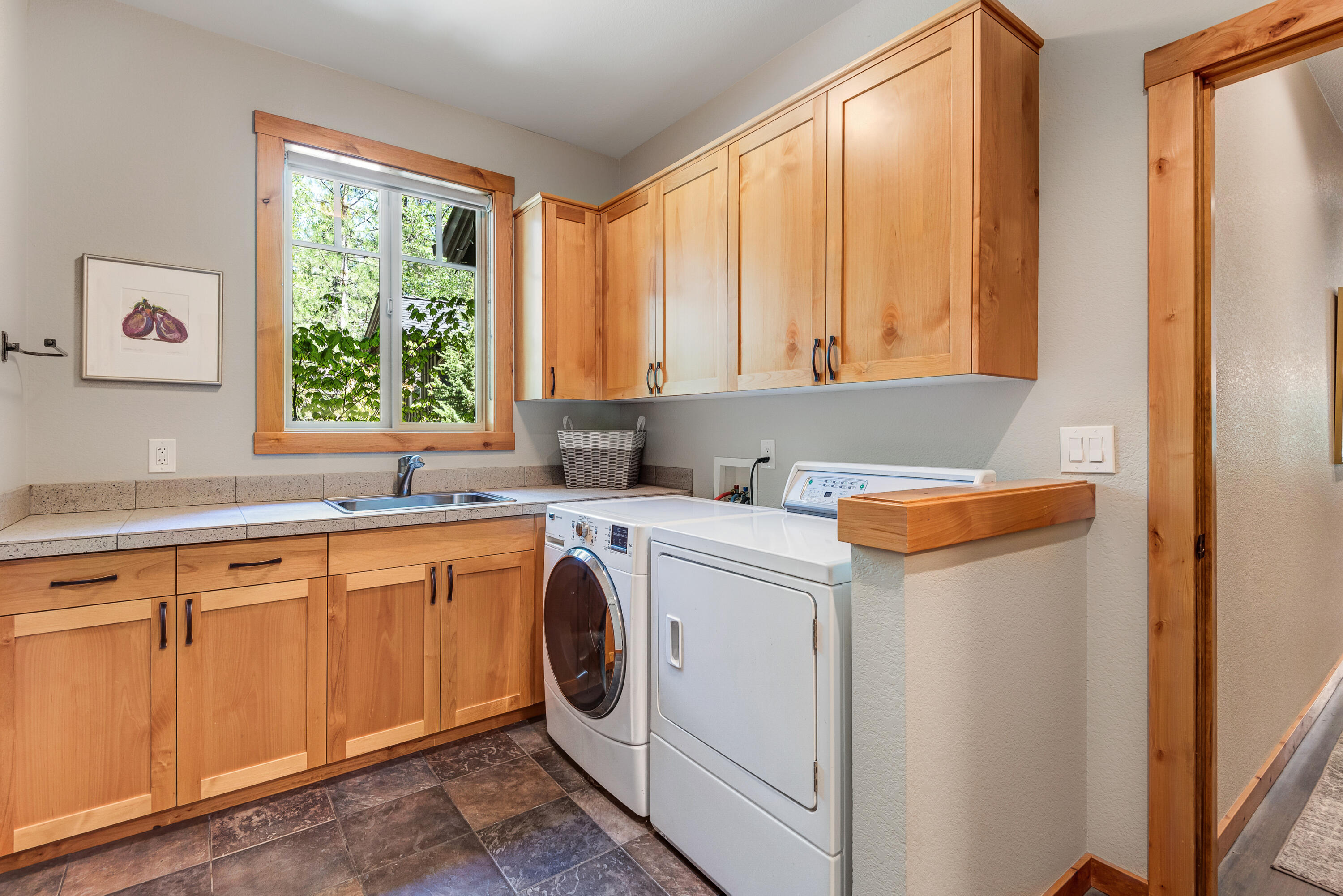 7th Mtn Golf Village - Residential