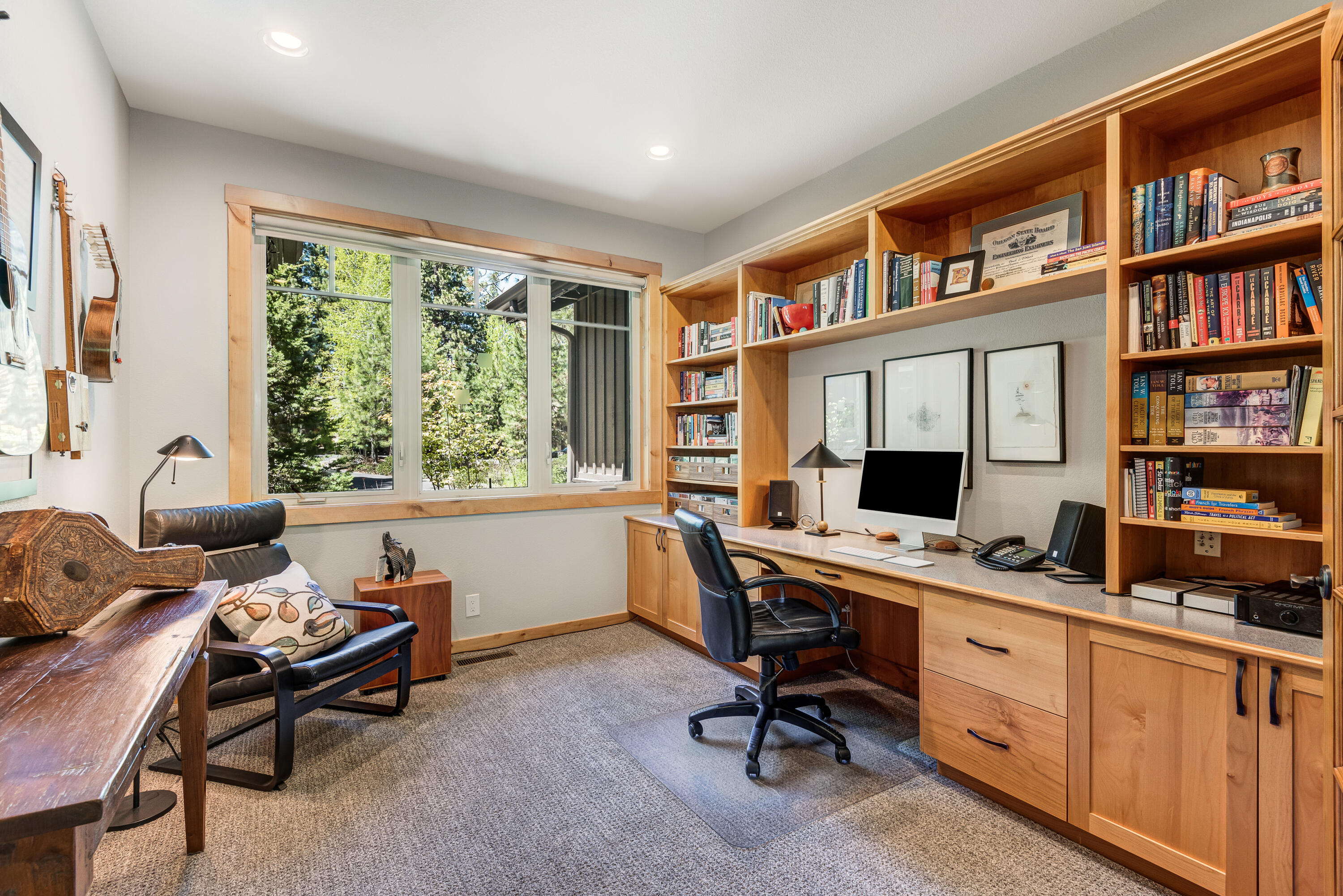 7th Mtn Golf Village - Residential