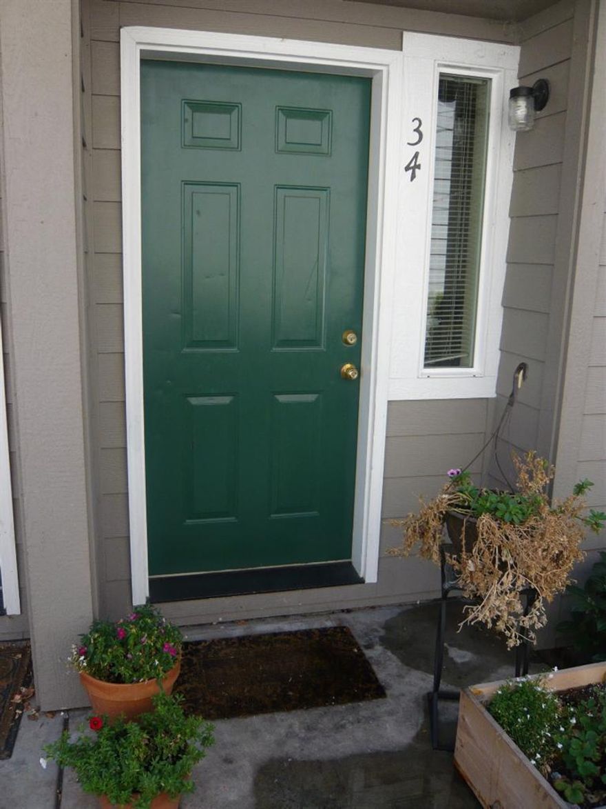 Great investment. Live in it or continue to rent it out. Current renter would love to stay. Eastside location close to everything. Refrigerator, washer and dryer all go with the home. Everything is in in great condition. Central heat and a/c. As owner occupied or a rental this is a great investment. Listing agent will st up showing appts. for you.