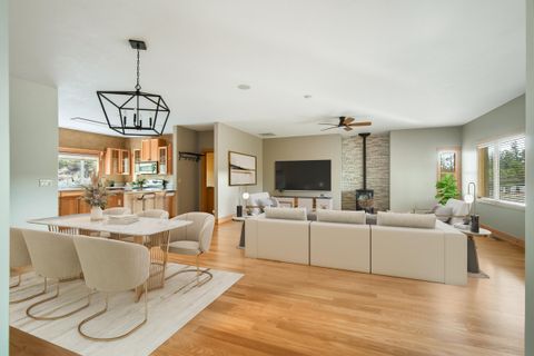 Tiny photo for 7170 NW River Springs Road, Redmond, OR 97756 (MLS # 220217630)