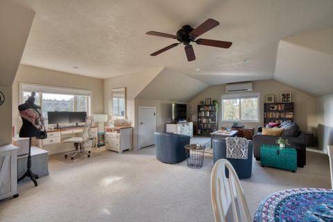 Tiny photo for 7170 NW River Springs Road, Redmond, OR 97756 (MLS # 220217630)