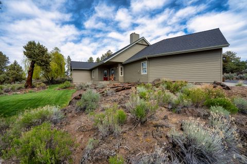 Tiny photo for 7170 NW River Springs Road, Redmond, OR 97756 (MLS # 220217630)