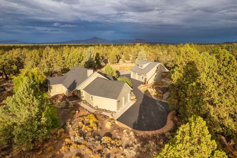 Tiny photo for 7170 NW River Springs Road, Redmond, OR 97756 (MLS # 220217630)