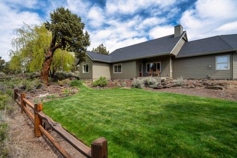 Tiny photo for 7170 NW River Springs Road, Redmond, OR 97756 (MLS # 220217630)