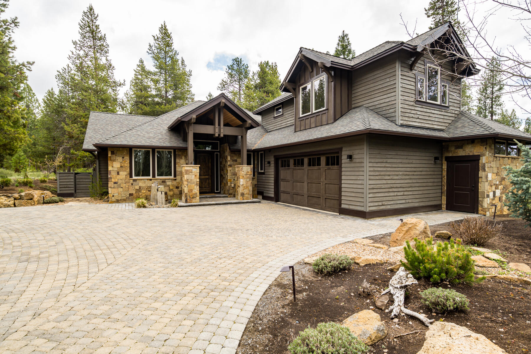 56372 Trailmere Circle