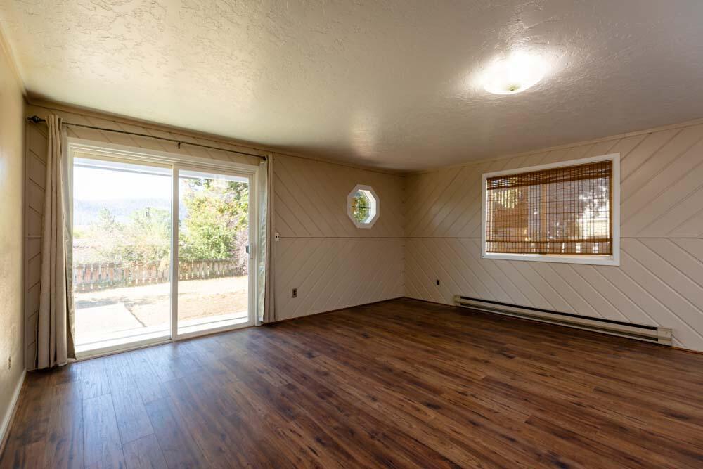 Klamath Falls -Buena Vista Addition - Residential