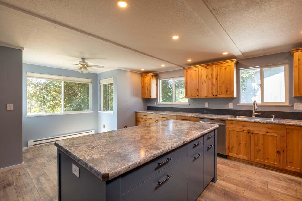 Klamath Falls -Buena Vista Addition - Residential