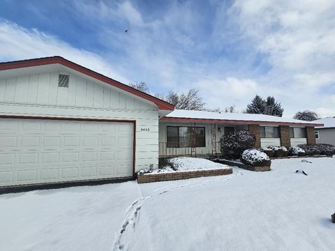 Tiny photo for 4443 Day Drive, Klamath Falls, OR 97603 (MLS # 220215720)