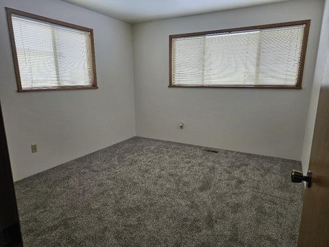 Tiny photo for 4443 Day Drive, Klamath Falls, OR 97603 (MLS # 220215720)
