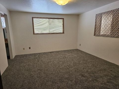Tiny photo for 4443 Day Drive, Klamath Falls, OR 97603 (MLS # 220215720)