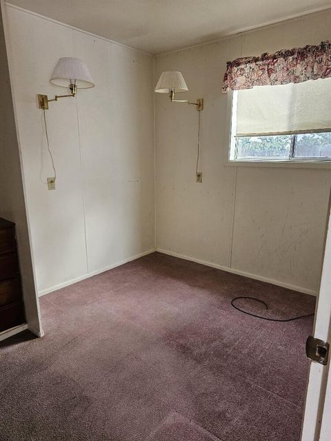 Tiny photo for 4443 Day Drive, Klamath Falls, OR 97603 (MLS # 220215720)
