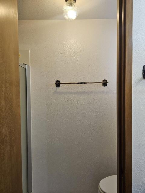 Tiny photo for 4443 Day Drive, Klamath Falls, OR 97603 (MLS # 220215720)