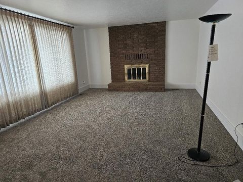 Tiny photo for 4443 Day Drive, Klamath Falls, OR 97603 (MLS # 220215720)