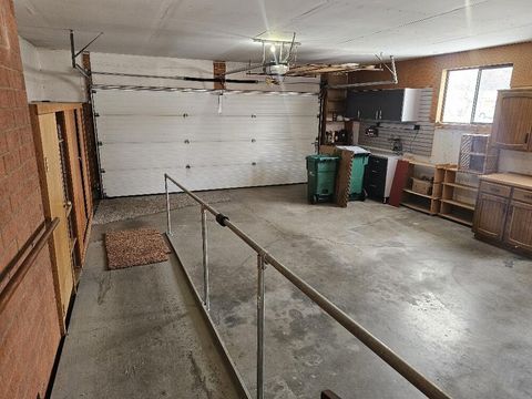 Tiny photo for 4443 Day Drive, Klamath Falls, OR 97603 (MLS # 220215720)