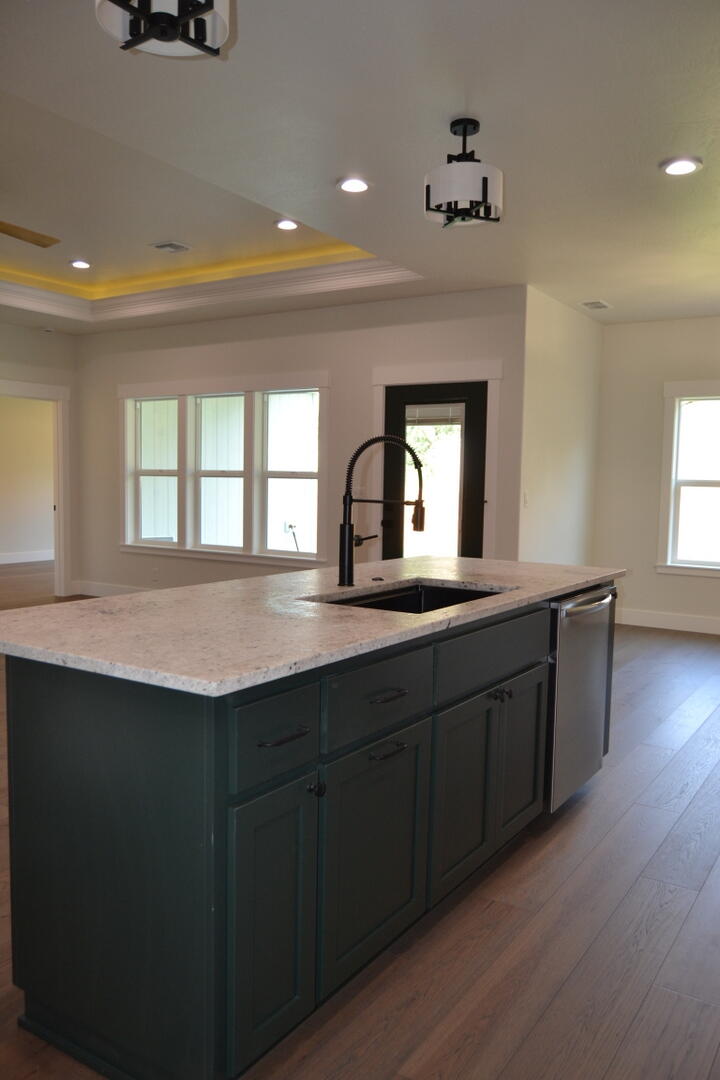 Buckmaster - Residential