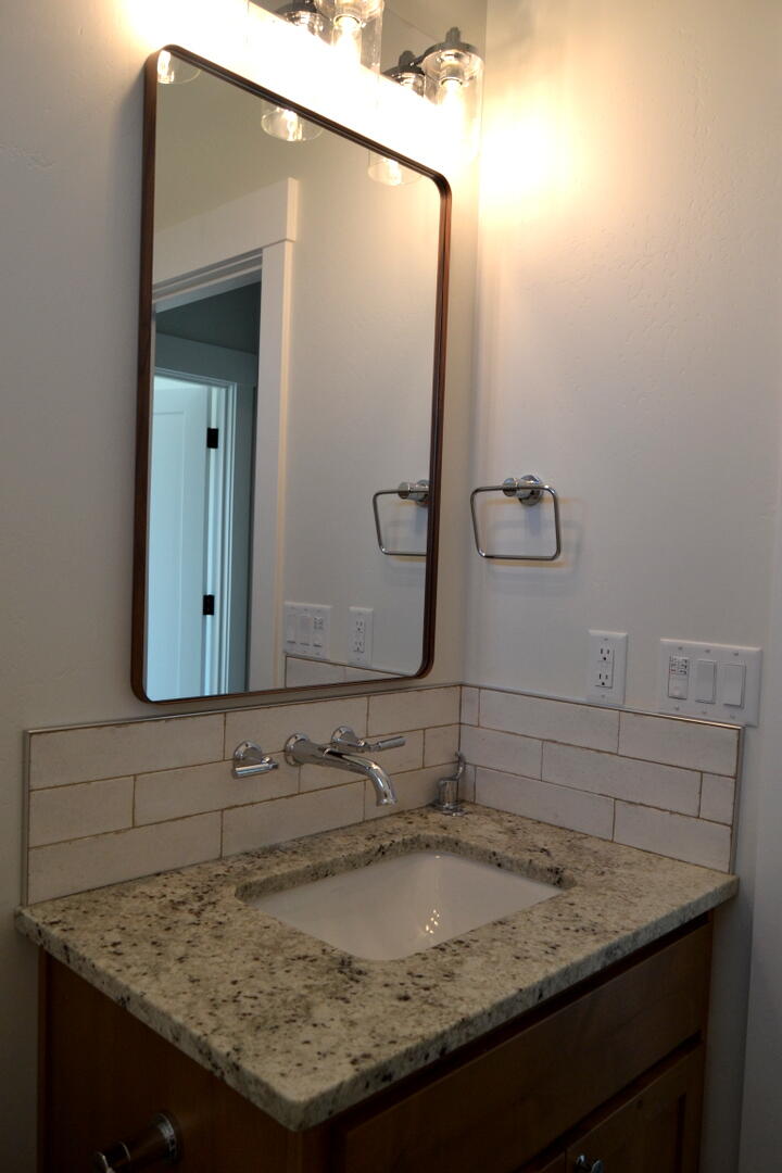 Buckmaster - Residential