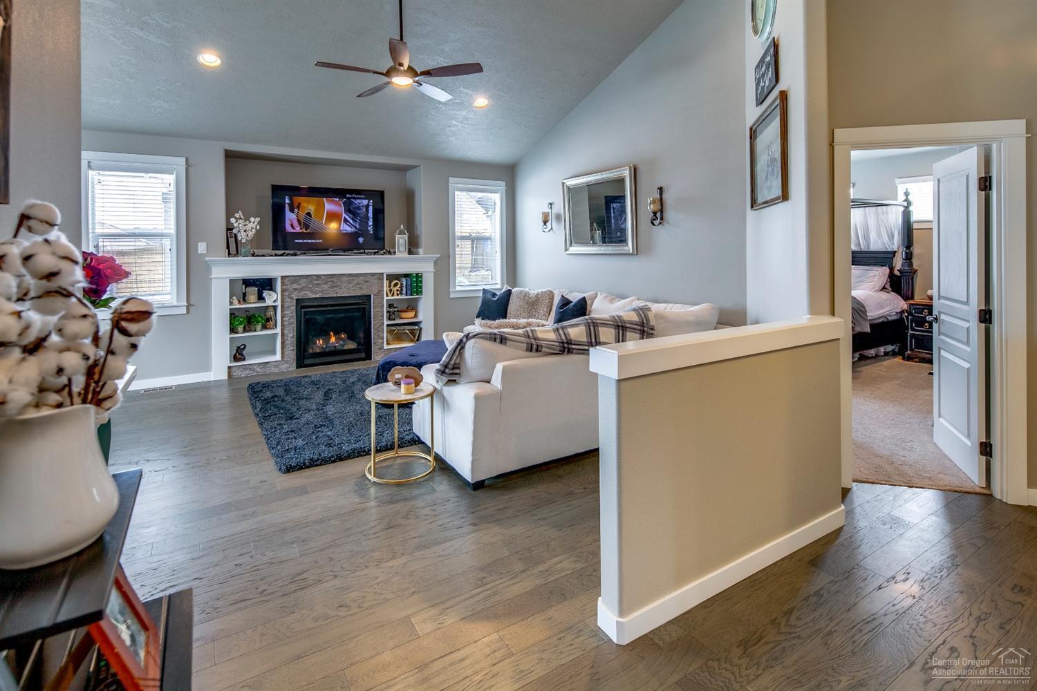 Summit Crest - Residential