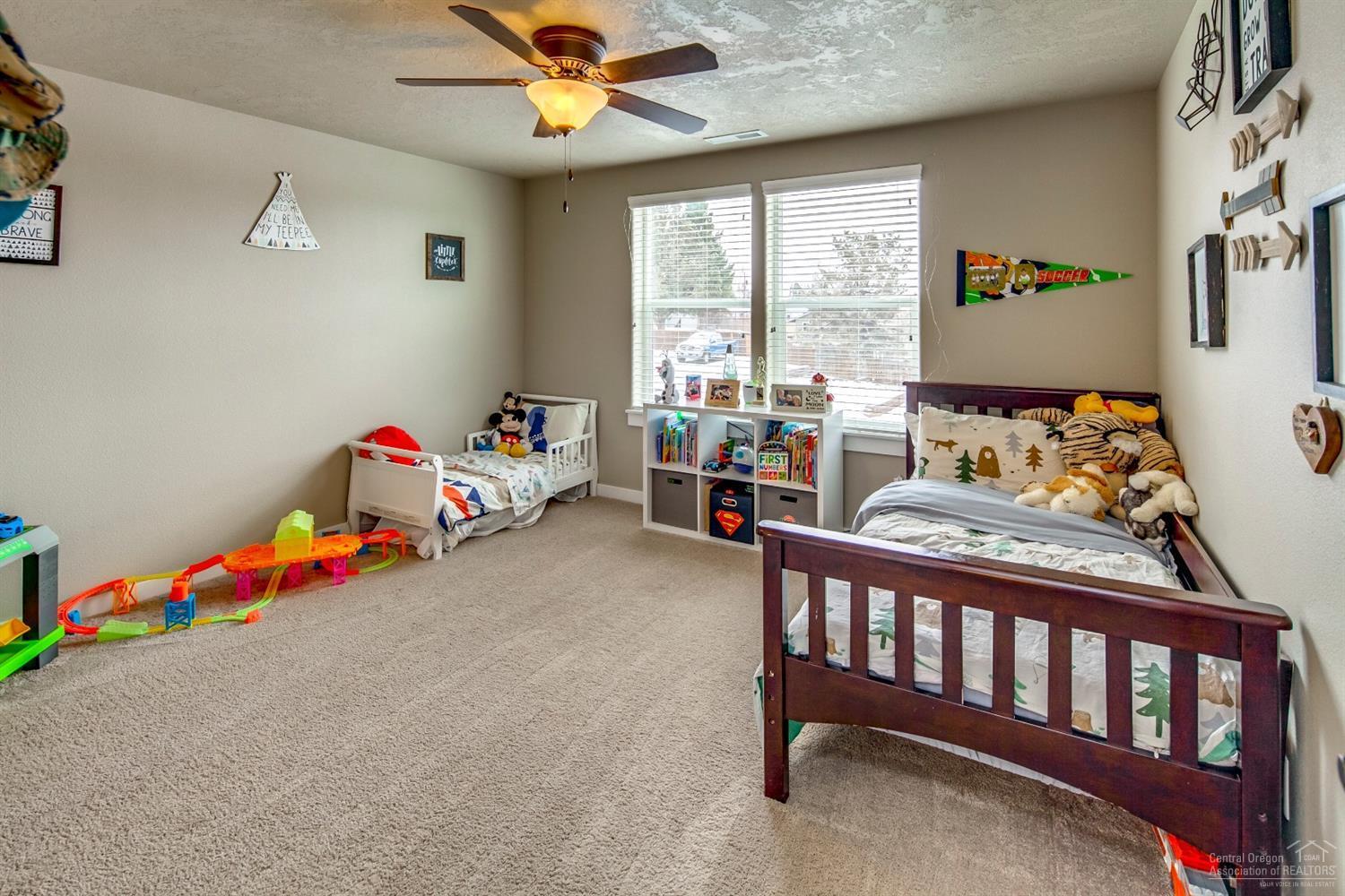 Summit Crest - Residential