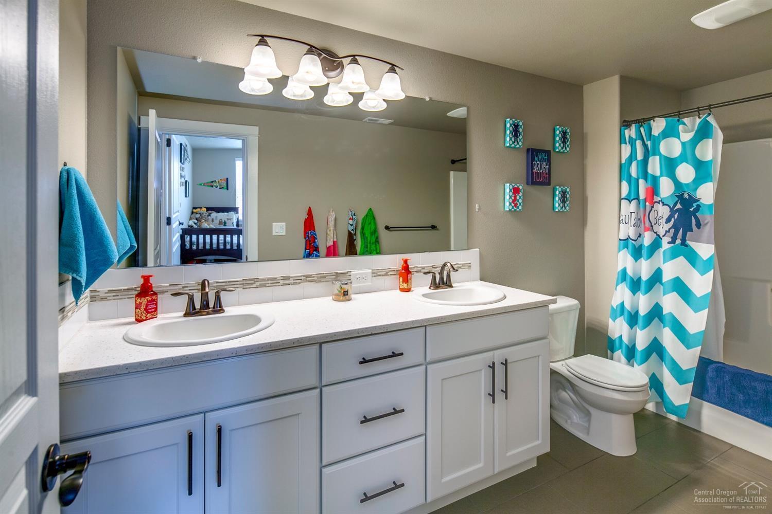 Summit Crest - Residential