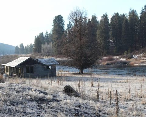 Tiny photo for 3355 Kircher Road, Chiloquin, OR 97624 (MLS # 220217420)