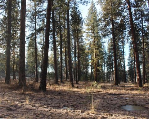 Tiny photo for 3355 Kircher Road, Chiloquin, OR 97624 (MLS # 220217420)