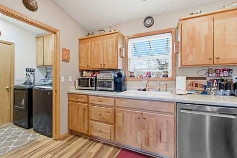 Tiny photo for 1263 NE Powell Lane, Prineville, OR 97754 (MLS # 220215501)