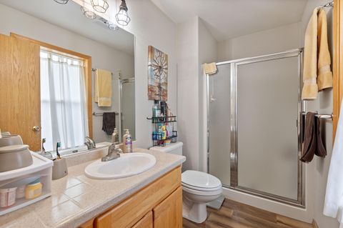 Tiny photo for 1263 NE Powell Lane, Prineville, OR 97754 (MLS # 220215501)