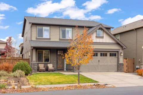 Photo of 61132 SE Ambassador Drive, Bend, OR 97702 (MLS # 220211981)