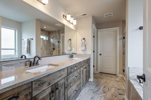 Tiny photo for 61132 SE Ambassador Drive, Bend, OR 97702 (MLS # 220211981)