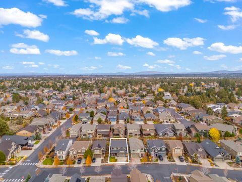Tiny photo for 61132 SE Ambassador Drive, Bend, OR 97702 (MLS # 220211981)