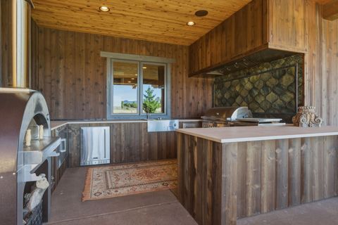 Tiny photo for 19100 Macalpine Loop, Bend, OR 97702 (MLS # 220219311)