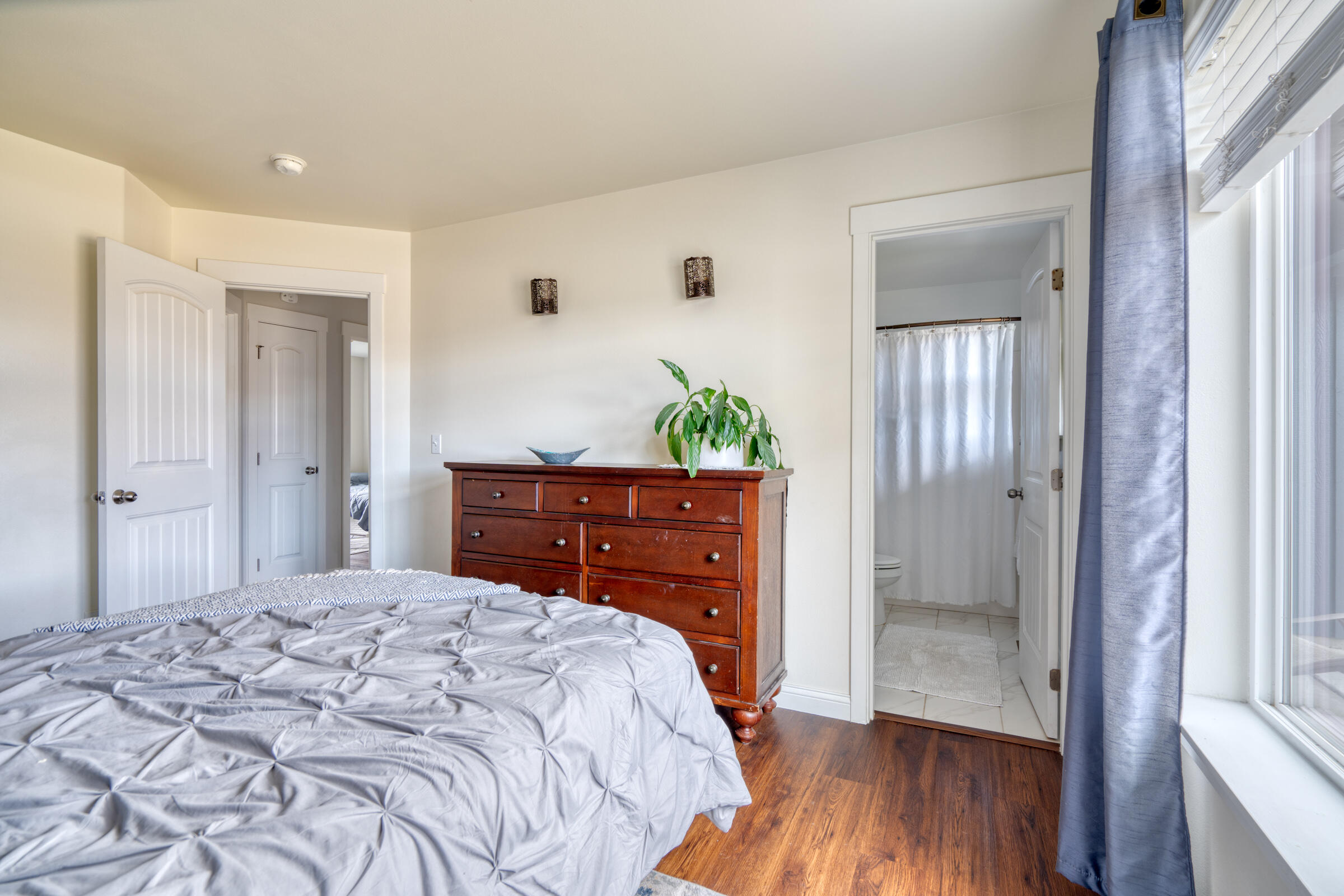 Julina Park - Residential