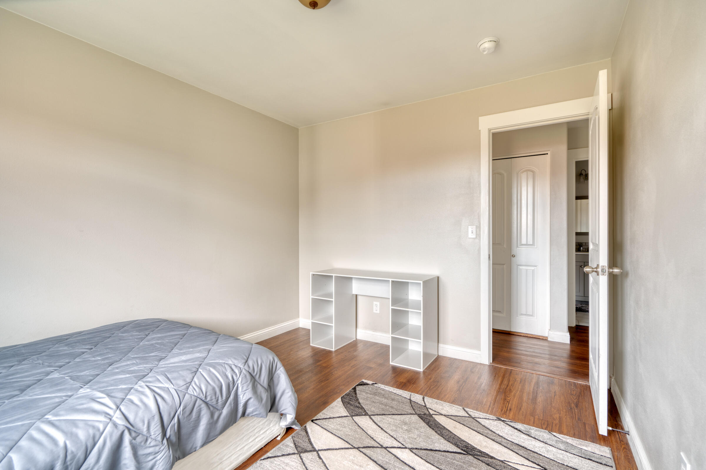 Julina Park - Residential