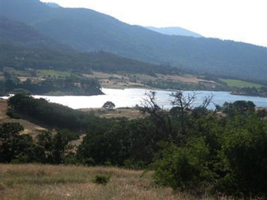 Remarkable view land. Pick your view. Either Siskiyou or Cascade Mountain views, down the valley across Ashland, down into Buckhorn springs, Emigrant Lake - your choice! A stable area of long term land holdings. Has been used for grazing. 9 lawfully created parcels. Close to town and amenities.