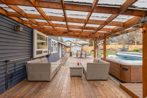 Tiny photo for 2843 NE Waller Drive, Bend, OR 97701 (MLS # 220215738)