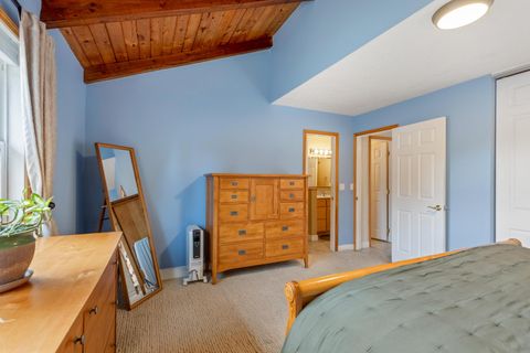 Tiny photo for 2843 NE Waller Drive, Bend, OR 97701 (MLS # 220215738)