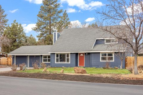 Tiny photo for 2843 NE Waller Drive, Bend, OR 97701 (MLS # 220215738)