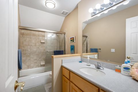 Tiny photo for 2843 NE Waller Drive, Bend, OR 97701 (MLS # 220215738)