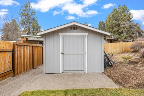 Tiny photo for 2843 NE Waller Drive, Bend, OR 97701 (MLS # 220215738)