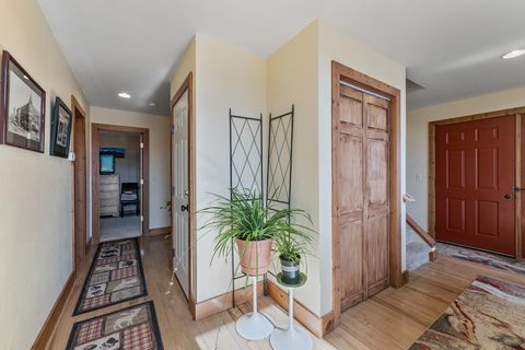 Tiny photo for 12673 Highway 99 S, Ashland, OR 97520 (MLS # 220219802)